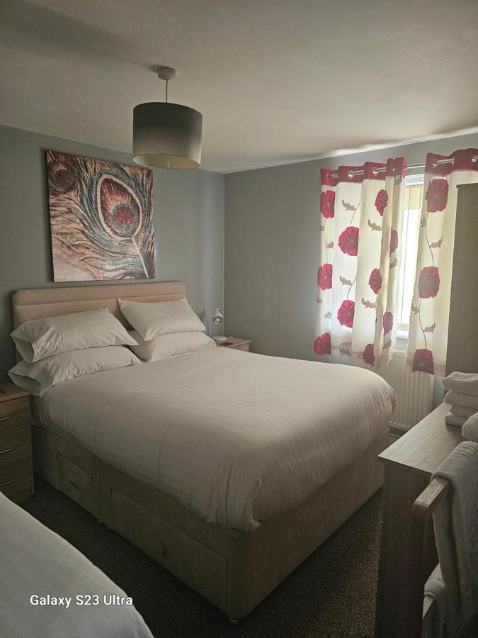 A Home From Home 3 Plymouth Bagian luar foto